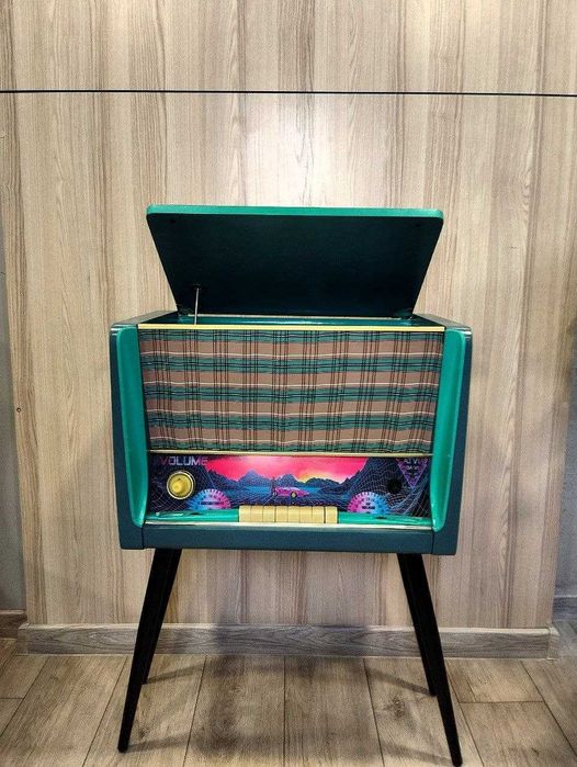 Радиола LATVIA 50-х годов