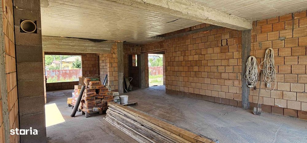 De Vânzare Casă Premium – Corunca, Valea Iubirii
