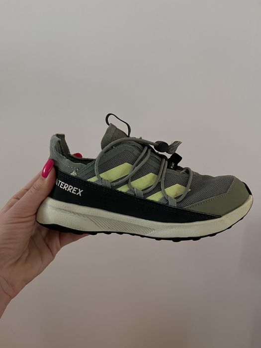 Детски маратонки Adidas Terrex Voyager 2 и Skechers