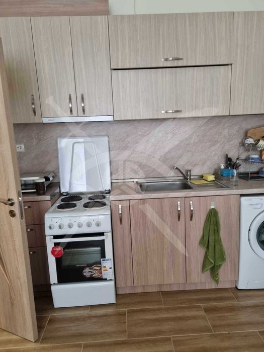 Дава се под наем Двустаен апартамент в Варна, Левски - 57 кв.м за 400 € - Снимка #1