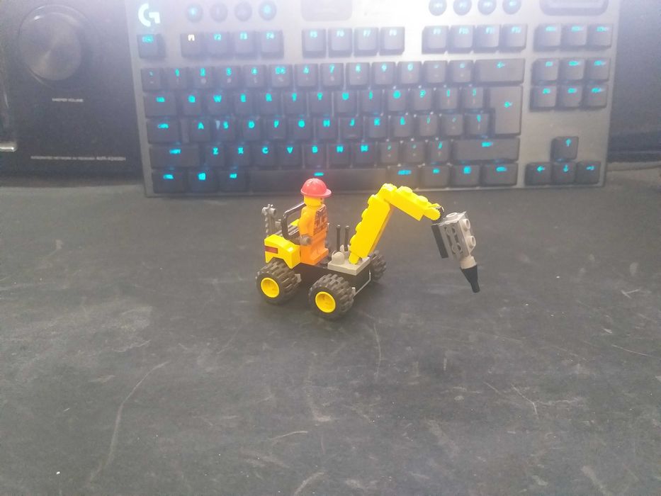 LEGO - City Construction & 
    Mining