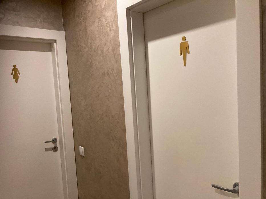 Spațiu comercial de inchiriat 208 mp+ curte 135 mp Sf.gheoeghe