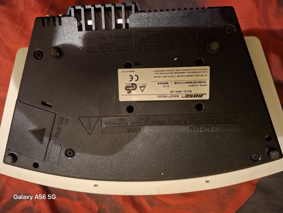 Vand  radio ceas bose