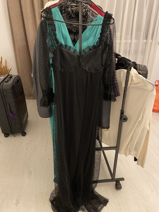 Платье вечернее чёрное длинное