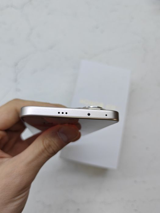 Honor 400 5G Sotlad