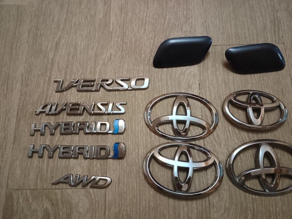 Emblema + capace spalator farToyota.