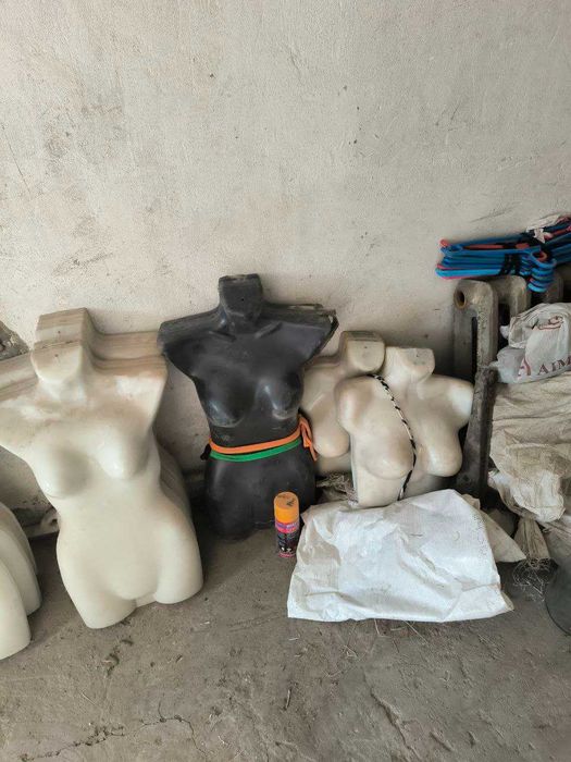 Манекены 67 штуки