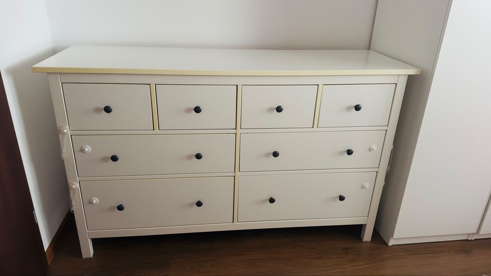 Comoda HEMNES 8 sertare, vopsit alb, 160x96 cm IKEA