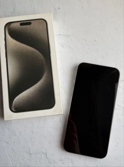 Айфон 15 про макс 256