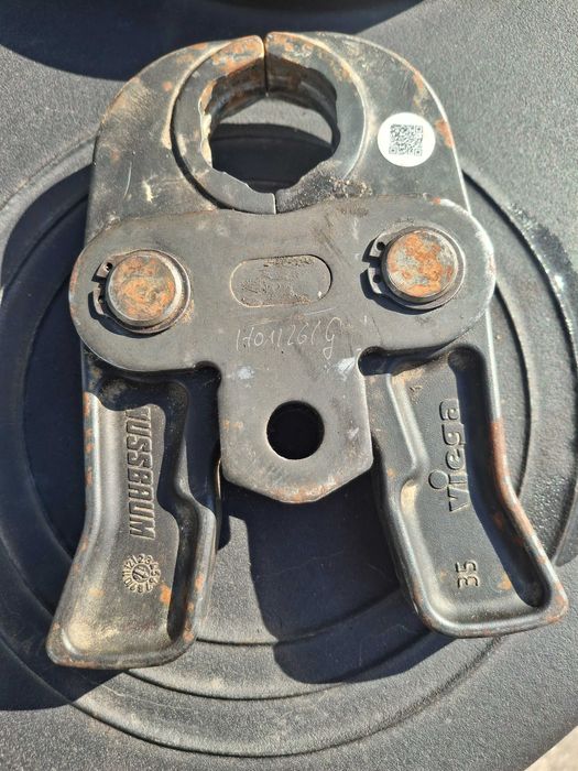 ViEGA - пресa  челюсти