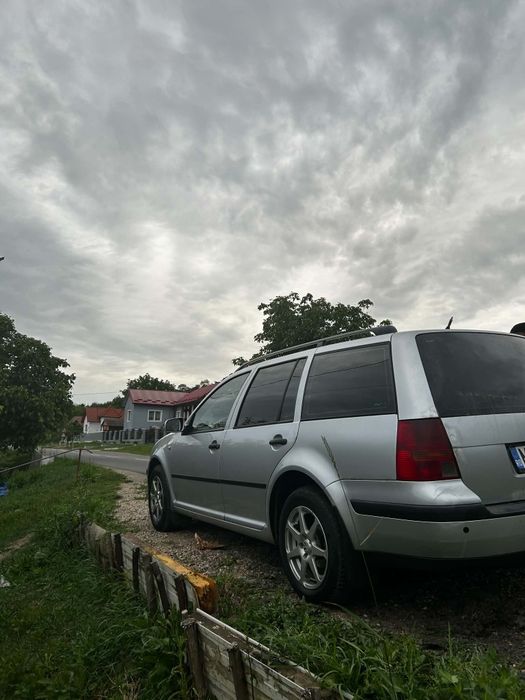 Golf 4, 1.9 tdi din 2006. Axr.