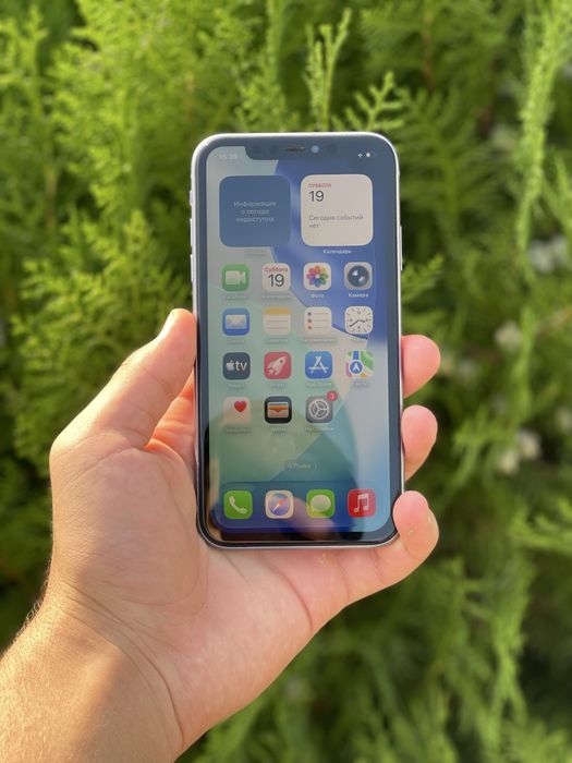 Продам Iphone 11