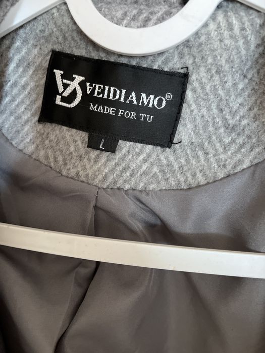 Продам женское пальто