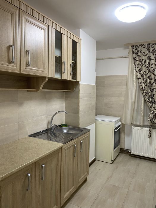Închiriez apartament 2 camere in Râșnov