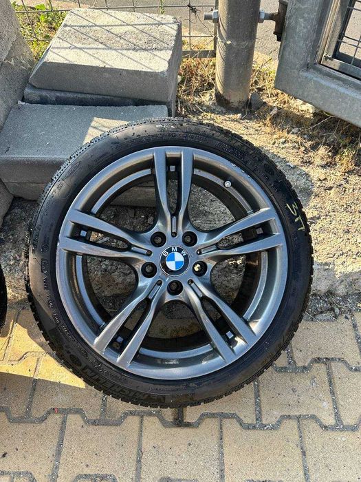 R18 джанти за BMW със зимни гуми 225/45