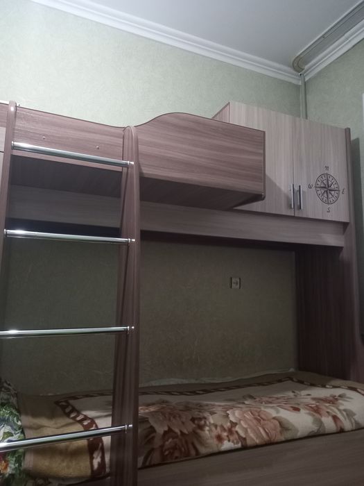 Детская двух ярусная кровать