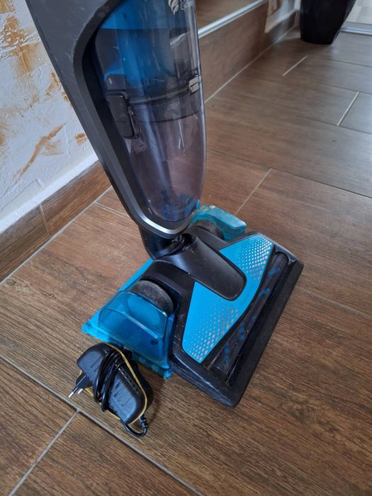 Безкабелна прахосмукачка Philips