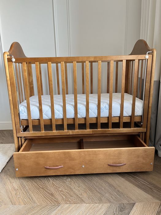 Детский  манеж (дерево)