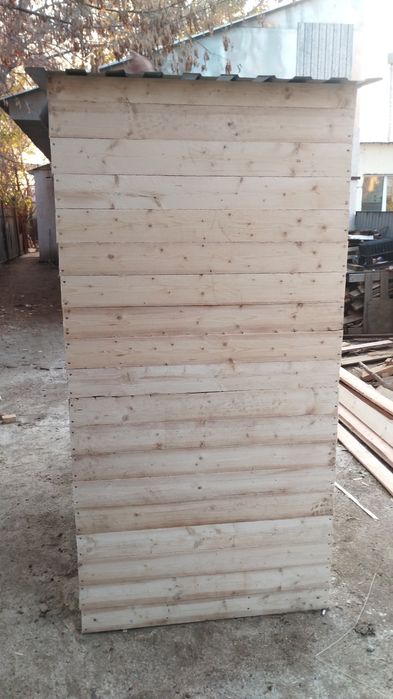 Продам деревянный туалет