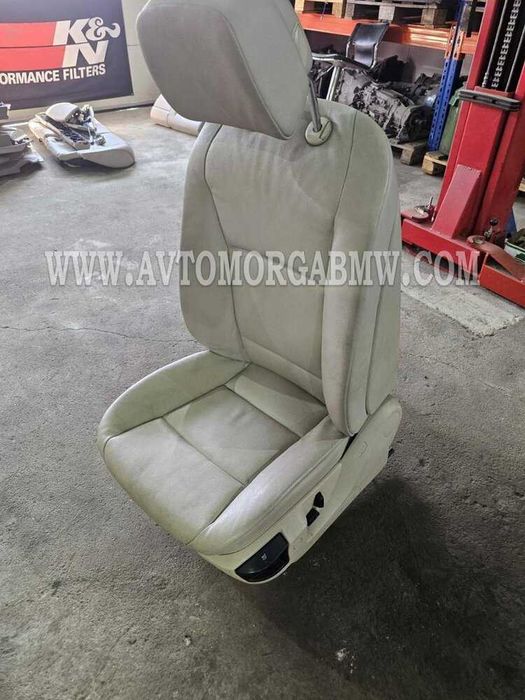 БМВ Ф11 5 серия Бежов кожен салон БМВ BMW F11