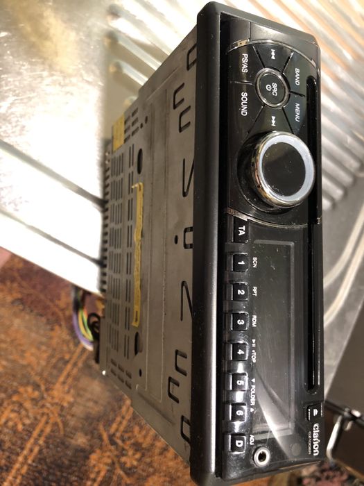 Clarion CZ100ER CD/MP3/WMA Receiver