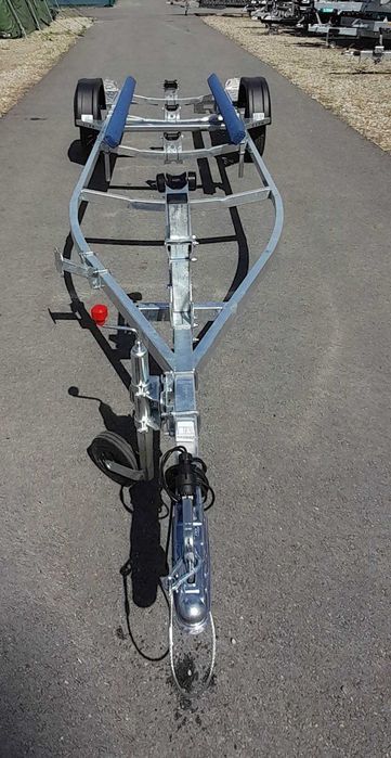 Remorca peridoc-transport barci,skijet,ambarcatiuni 750-2700 kg