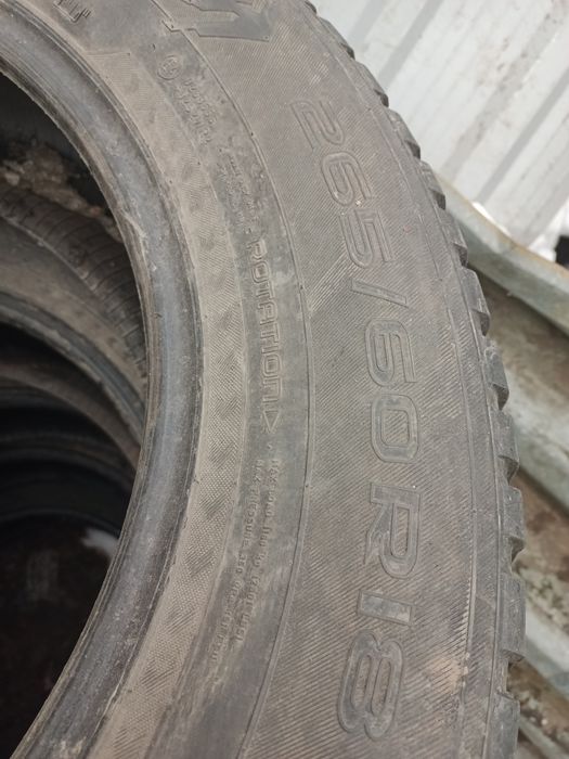 Продам шины на 18.