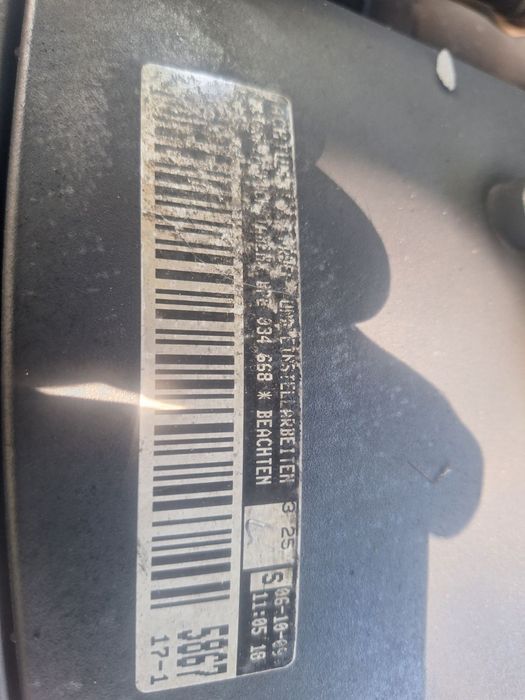 VW Touareg 2.5 R5 Facelift,174 к.с. , 60 броя на части