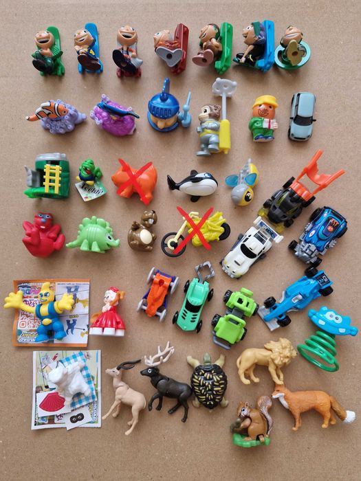 Играчки Kinder Joy, Kinder Surprise и други