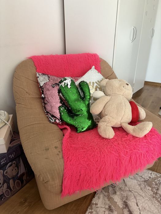 Vand fotoliu utilizat