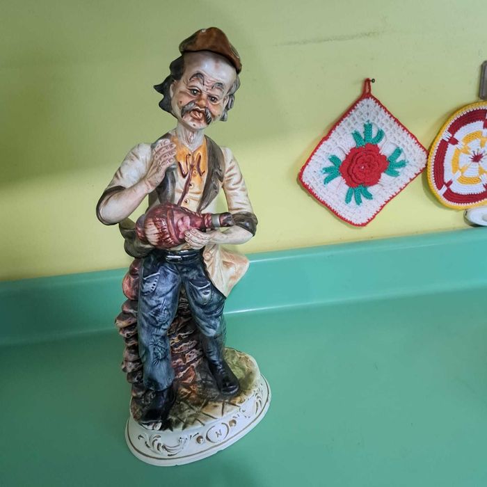 Vand frumoasa statueta