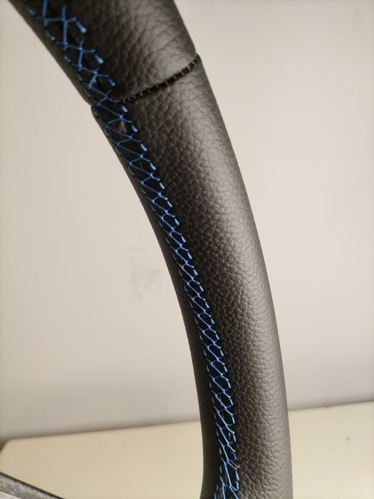 Тапициране на волани