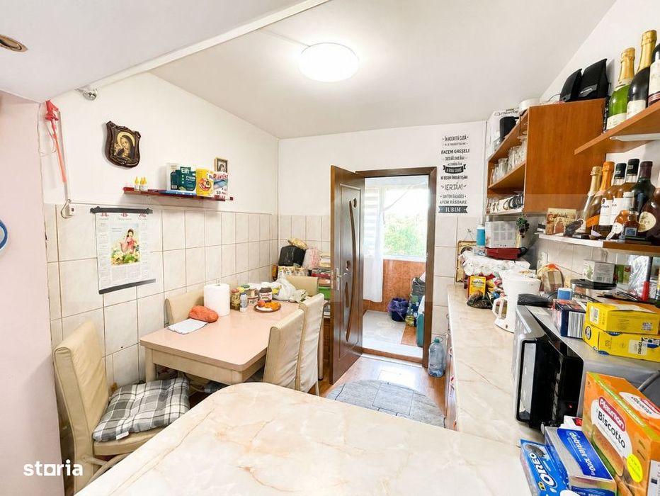 Apartament 2 camere decomandat,52 mp, etajul 2,zona Victor Babes