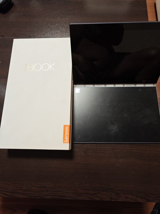 LENOVO Yoga Book Android YB1-X90F
INTEL ATOM Z885 4-CORE UP TO 2.4 GHZ, 4GB, 64GB EMMC