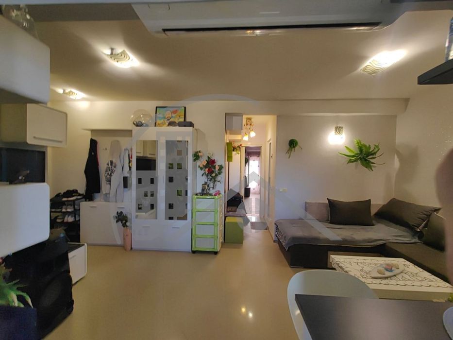 Продава се Двустаен апартамент в Варна, Аспарухово - 60 кв.м за 2284 €/кв.м - Снимка #2