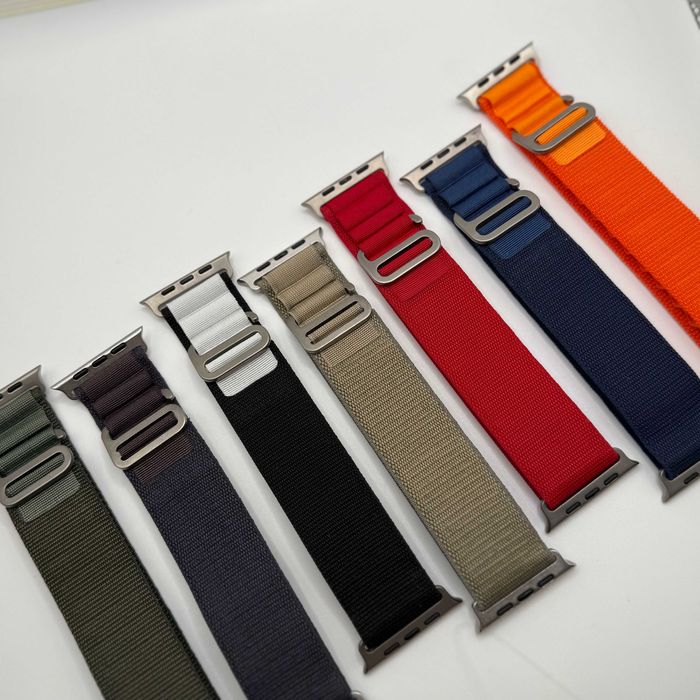 Текстилни каишки с титаниева кука за Apple Watch ULTRA/SE/11/10/9/8/7