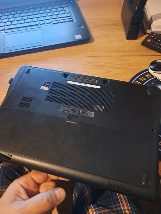 Laptop Dell core i5-5300U Gen 5