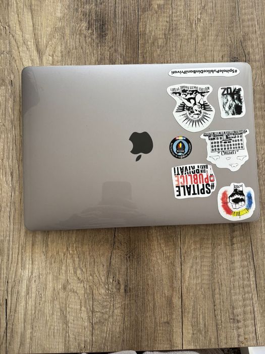 MacBook Pro M1 13" - DEFECT