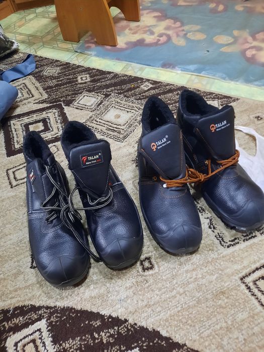 Спецодежда, ботинки зимние