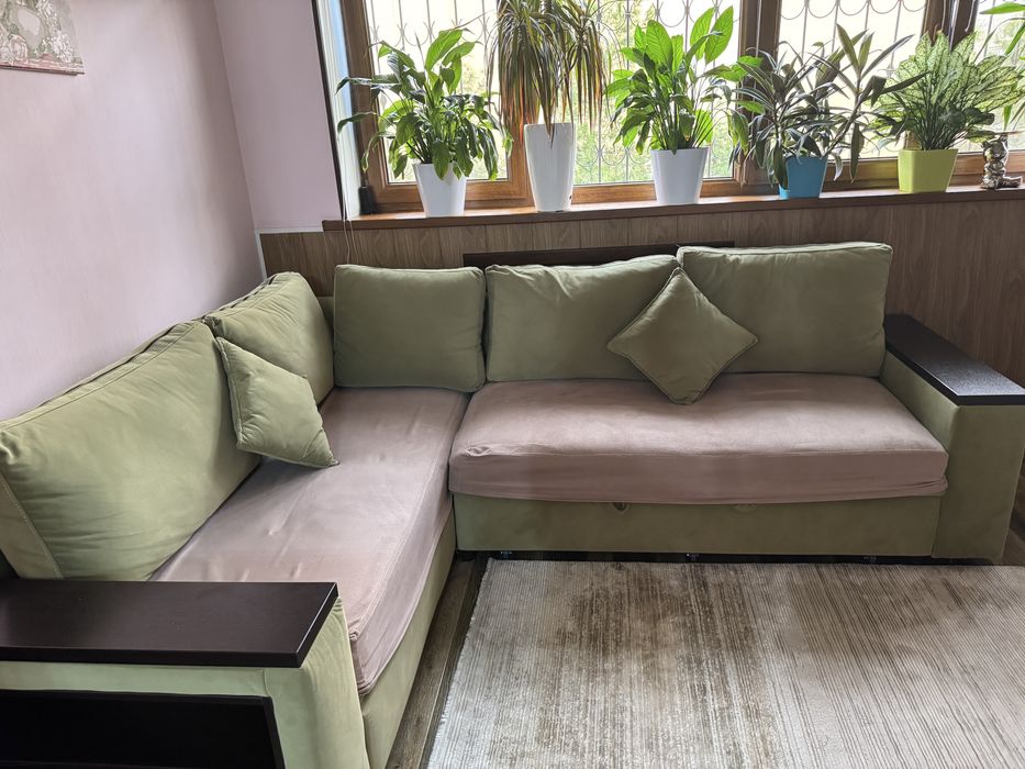 Диван   Б/у  качественный