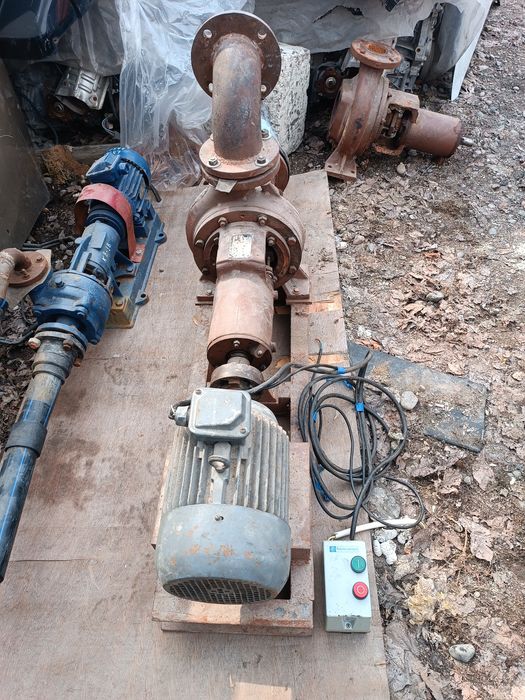 Насосы консольные трёх фазные