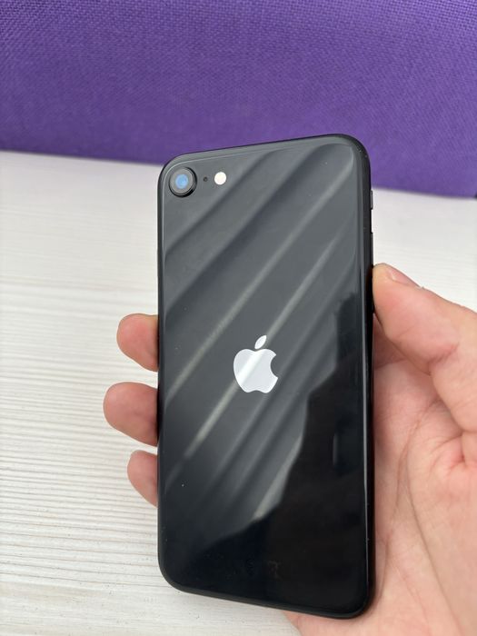 Iphone SE 2020 сатылады