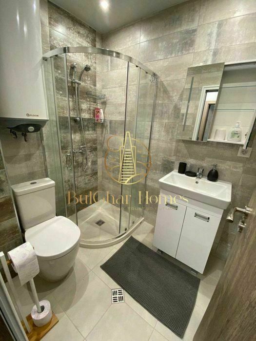 Дава се под наем Двустаен апартамент в Варна, Младост 1 - 70 кв.м за 488.58 € - Снимка #3