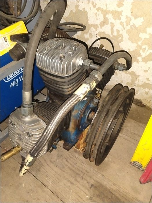 Cap compressor cu 3 capete