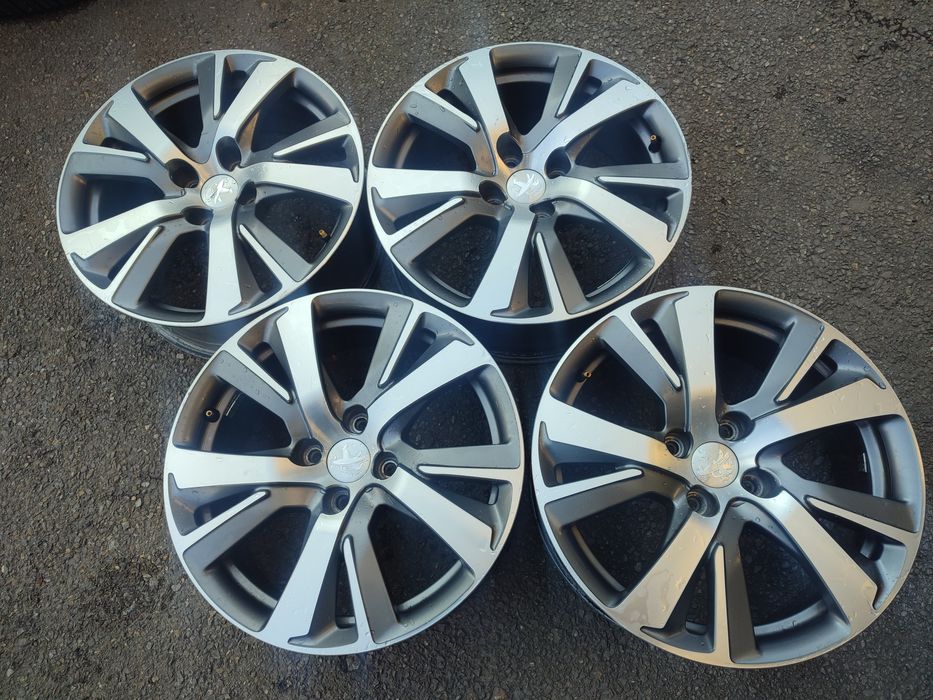 17" оригинални алуминиеви джанти за Peugeot/Citroen.