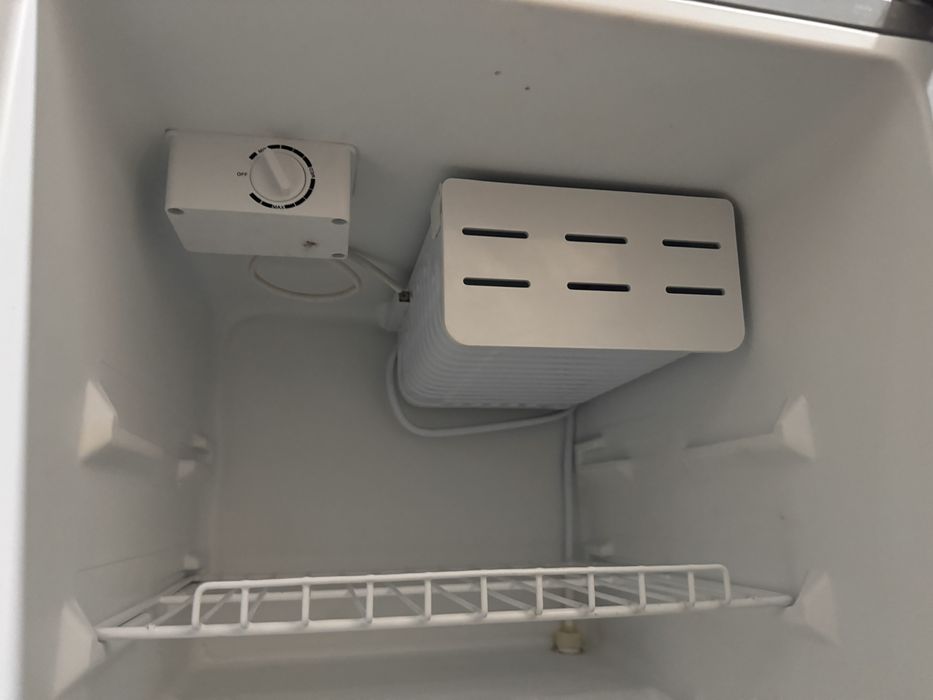 Холодильник Бирюса M70 серый