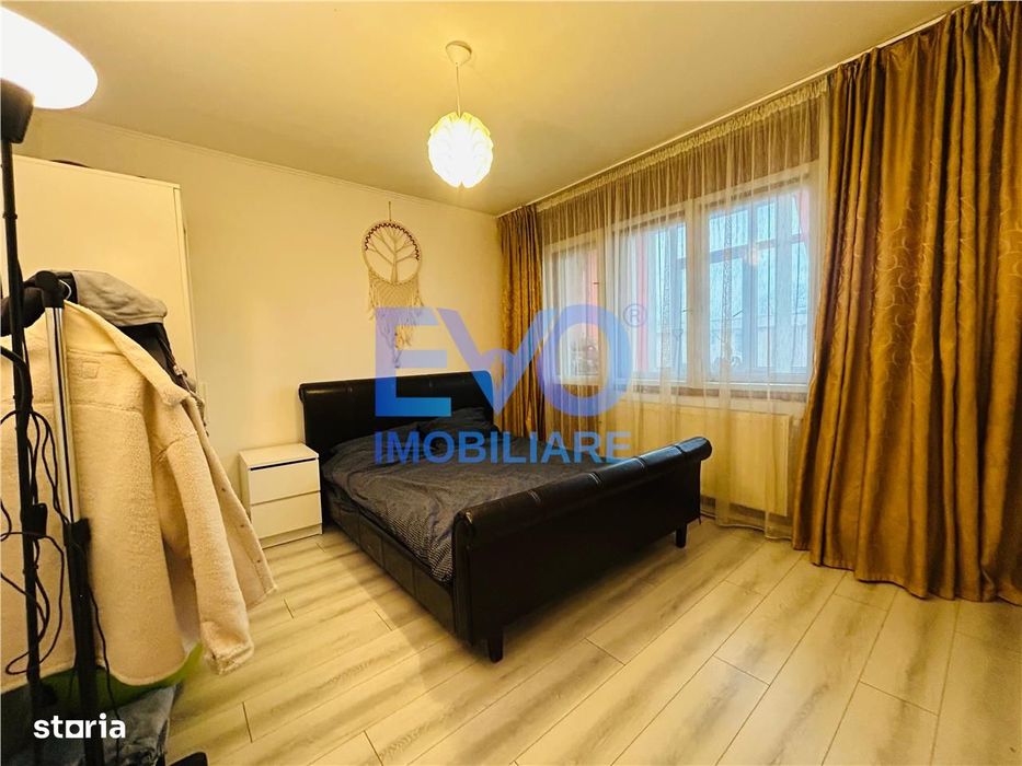 Apartament De Vanzare Cu 2 Camere, Podu Ros