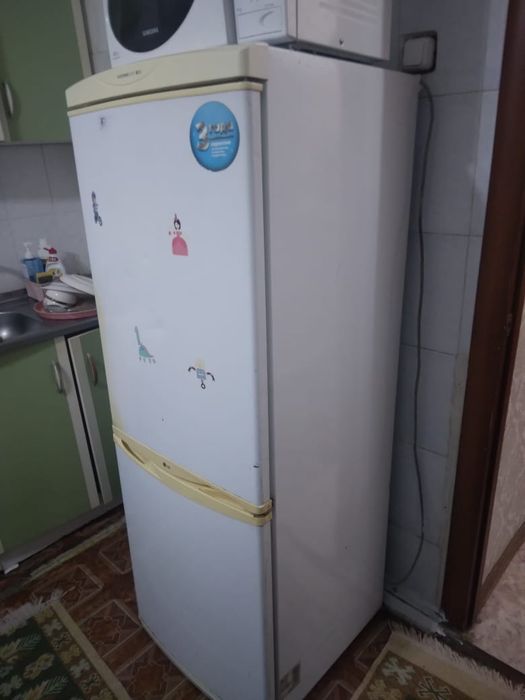 Холодильник рабочий Б/у
