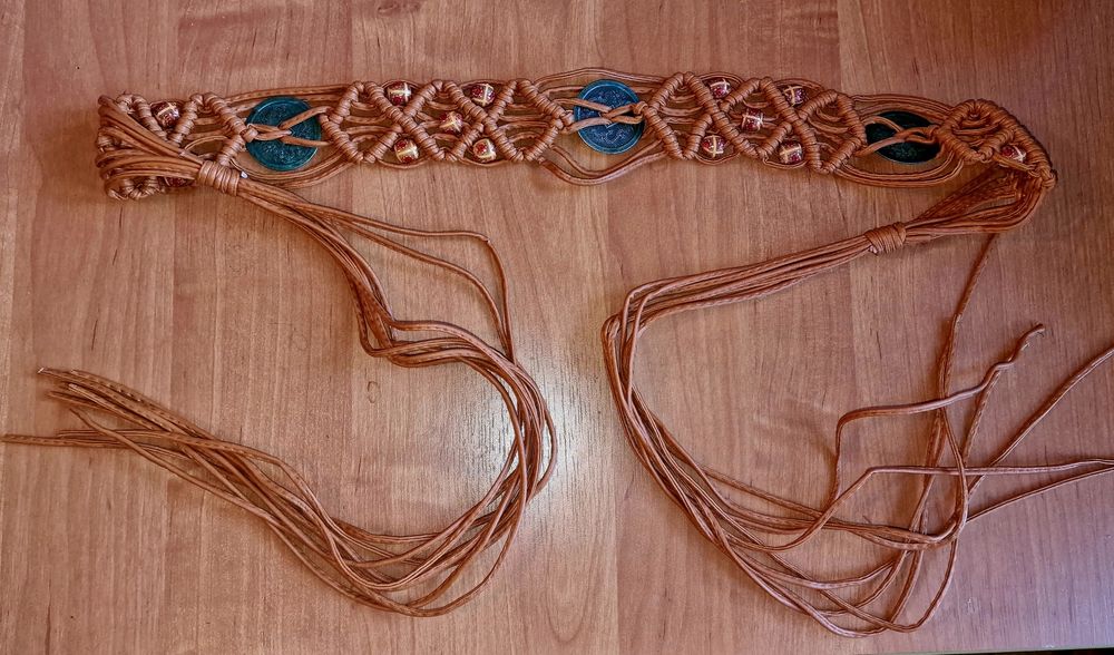 Подарки-пояса разные