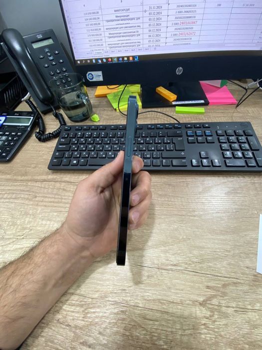 12 про макс  b/u toza